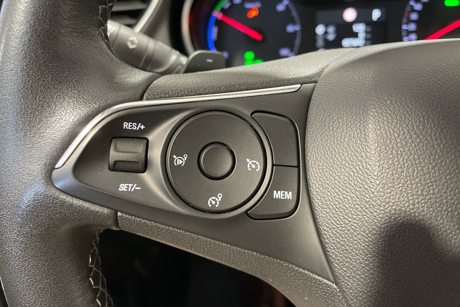Opel Grandland X vaihtoauto