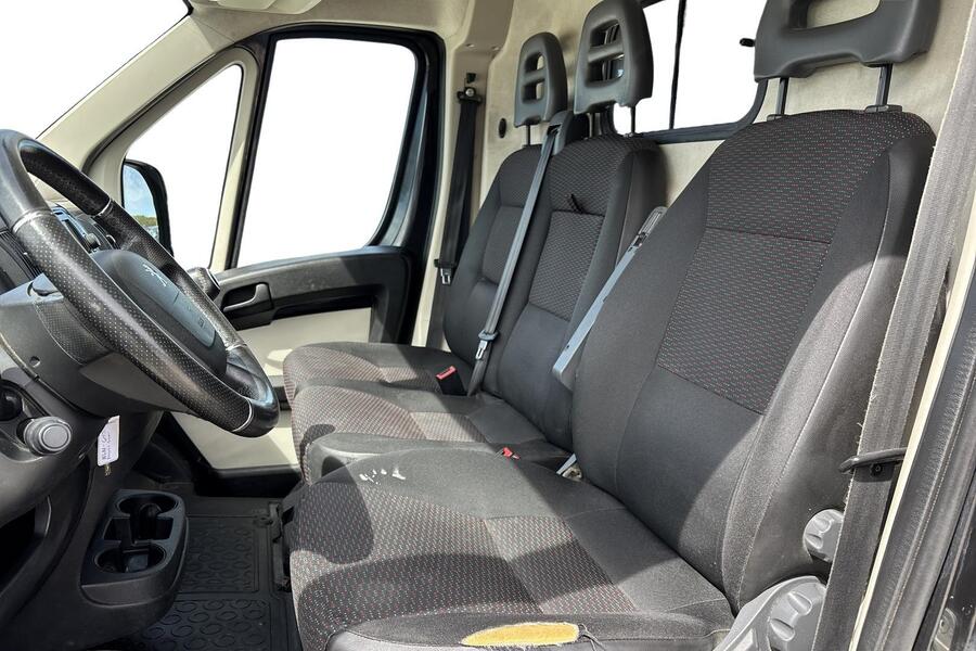 Peugeot Boxer vaihtoauto