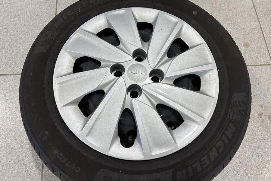 Kia Stonic vaihtoauto