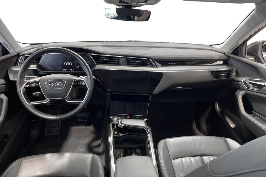 Audi e-tron vaihtoauto