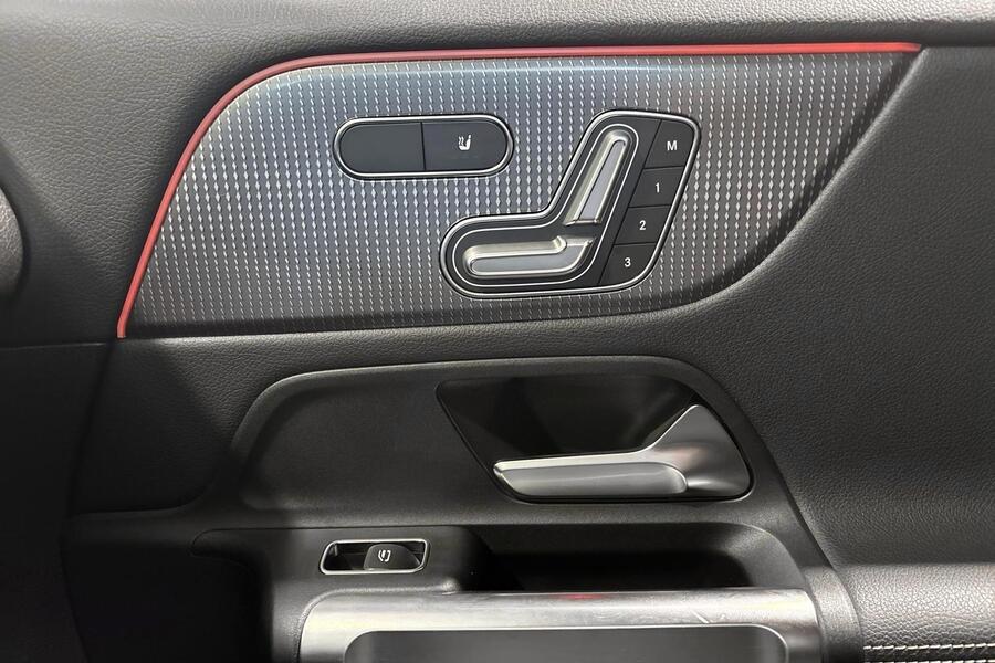 Mercedes-Benz EQB vaihtoauto