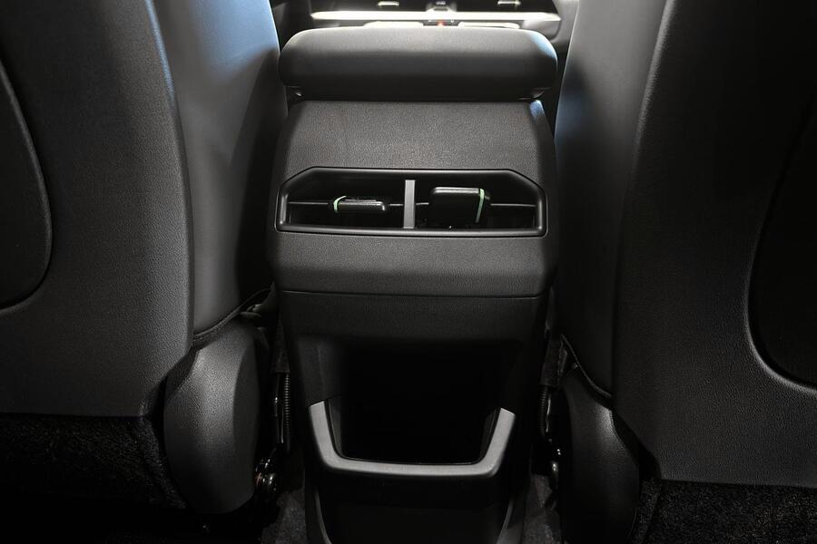 Kia EV4 vaihtoauto