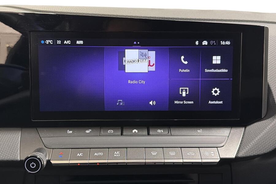 Opel Astra vaihtoauto