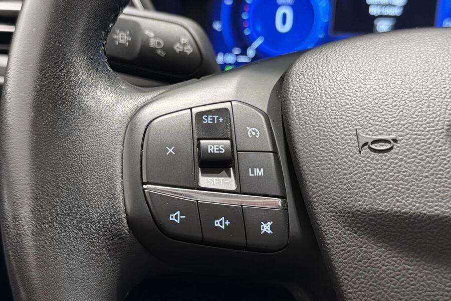 Ford Kuga vaihtoauto