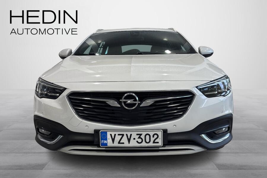 Opel Insignia vaihtoauto