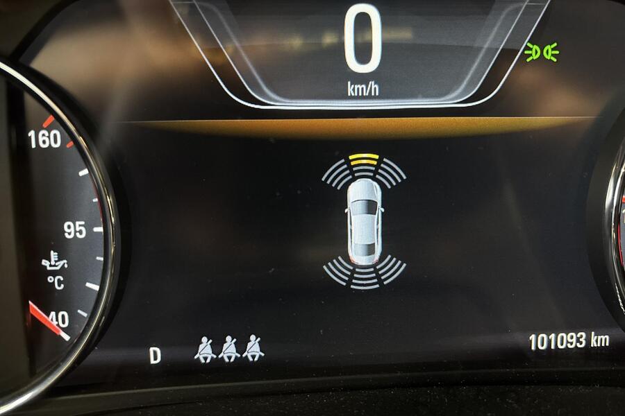 Opel Insignia vaihtoauto