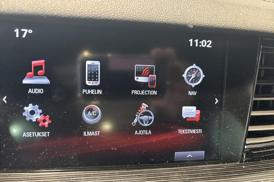 Opel Insignia vaihtoauto