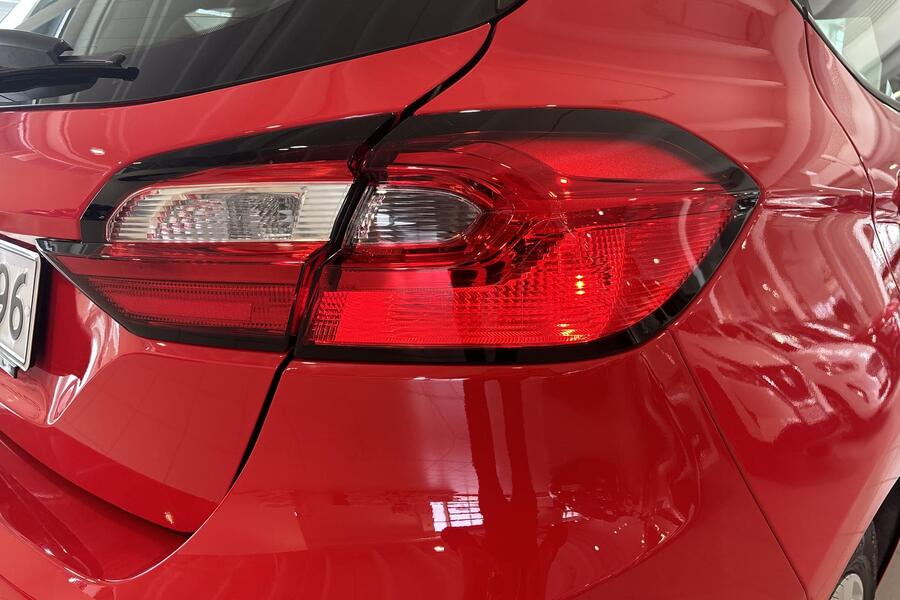 Ford Fiesta vaihtoauto