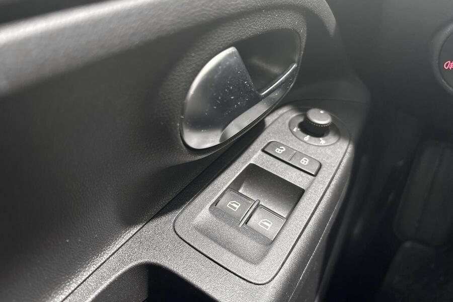 Volkswagen up! vaihtoauto