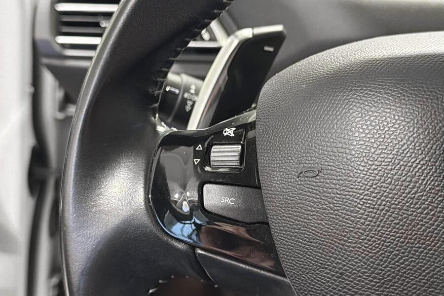 Peugeot 308 vaihtoauto