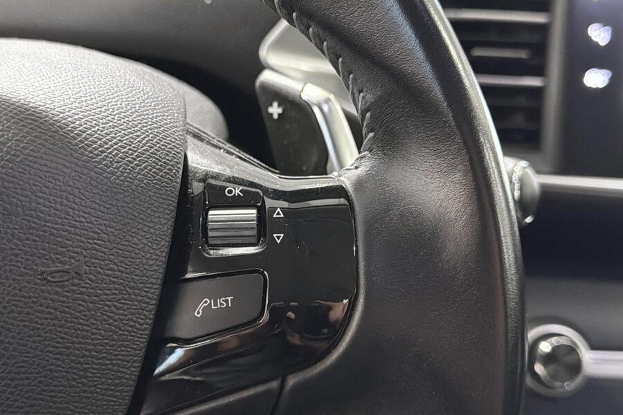 Peugeot 308 vaihtoauto