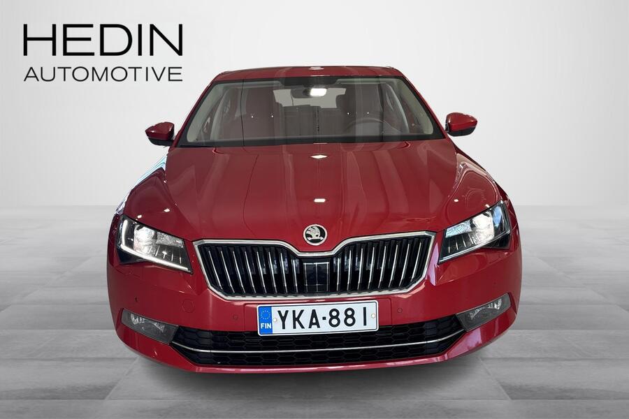 Skoda Superb vaihtoauto
