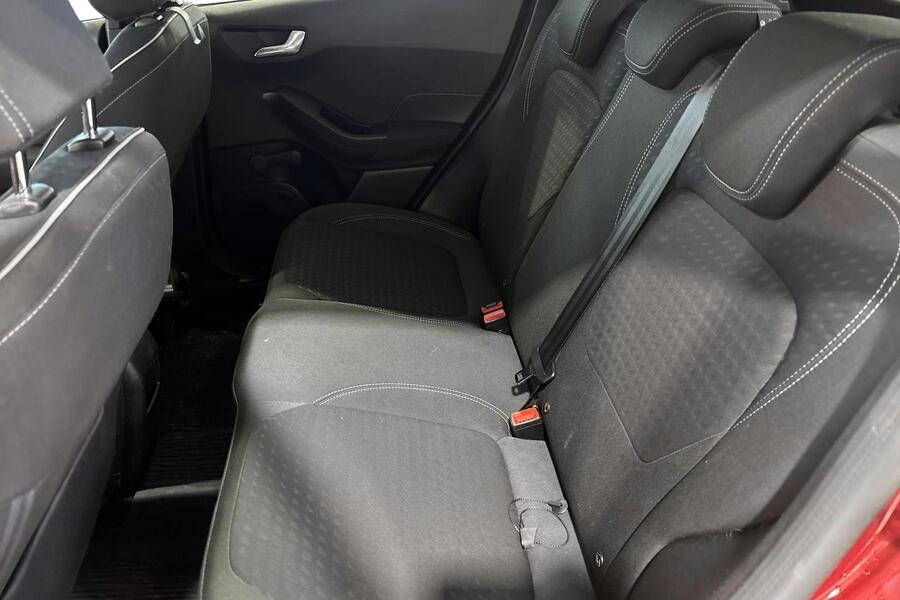 Ford Fiesta vaihtoauto