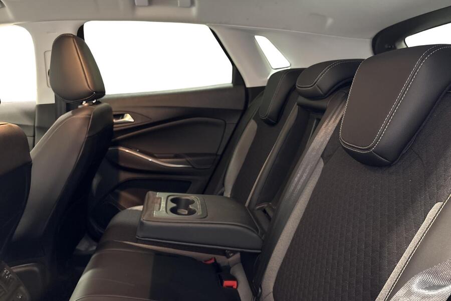 Opel Grandland X vaihtoauto