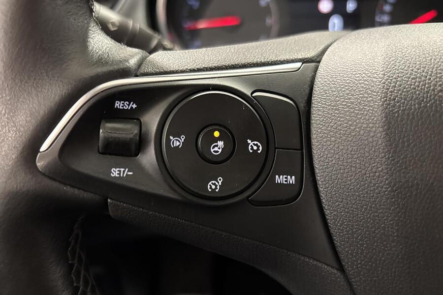 Opel Grandland X vaihtoauto