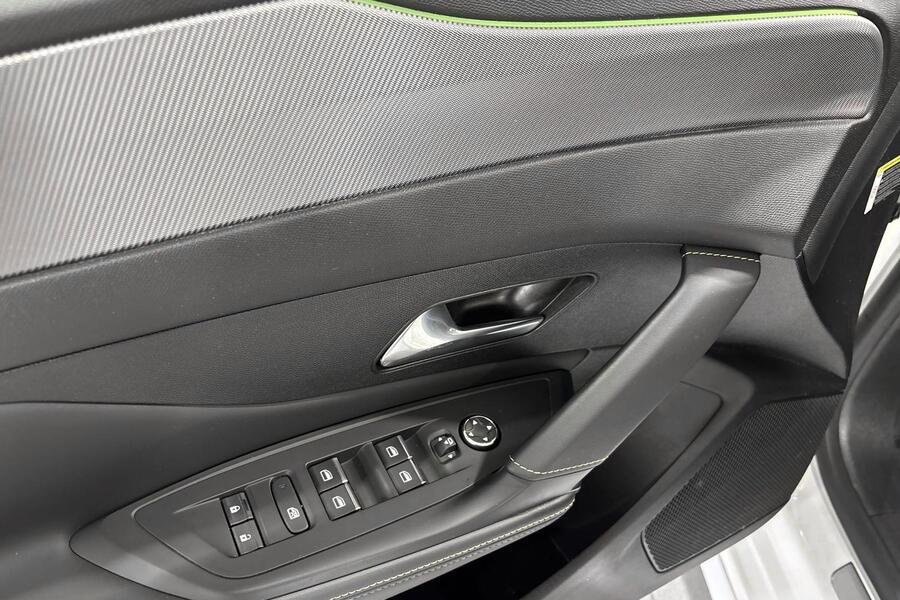 Peugeot 308 vaihtoauto