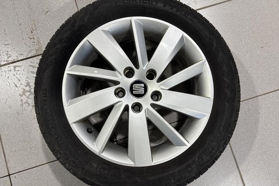 SEAT Leon Sportourer ST vaihtoauto