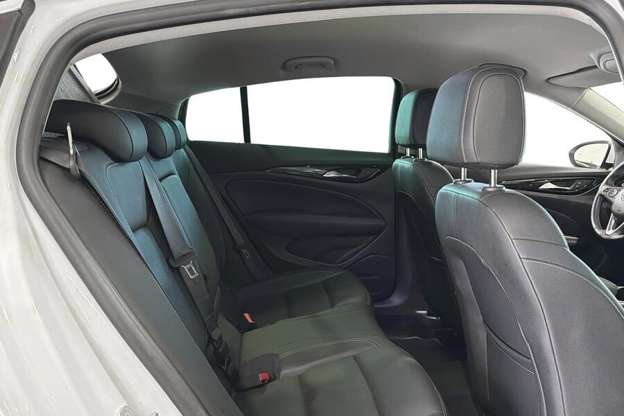 Opel Insignia vaihtoauto