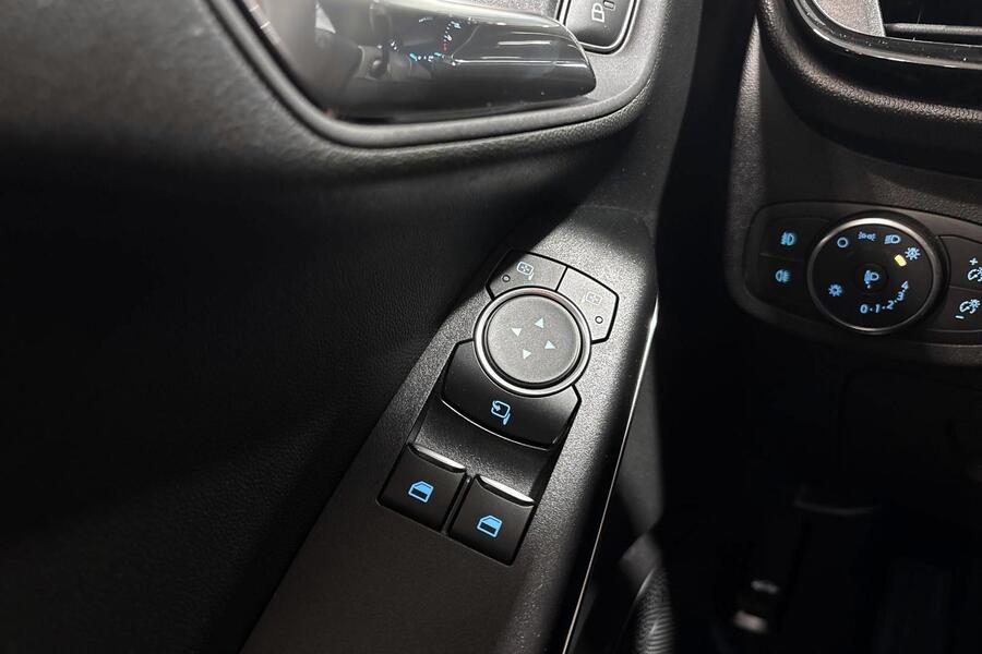 Ford Fiesta vaihtoauto