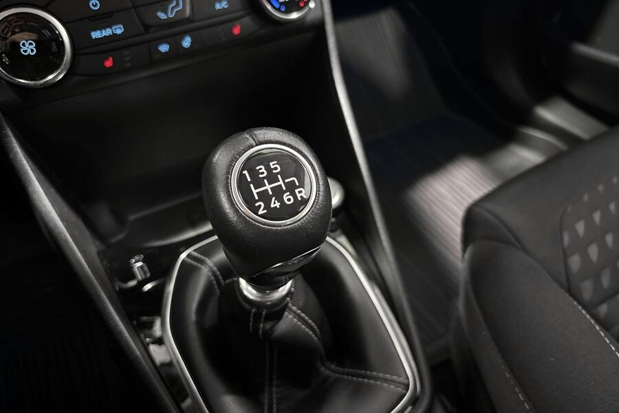 Ford Fiesta vaihtoauto