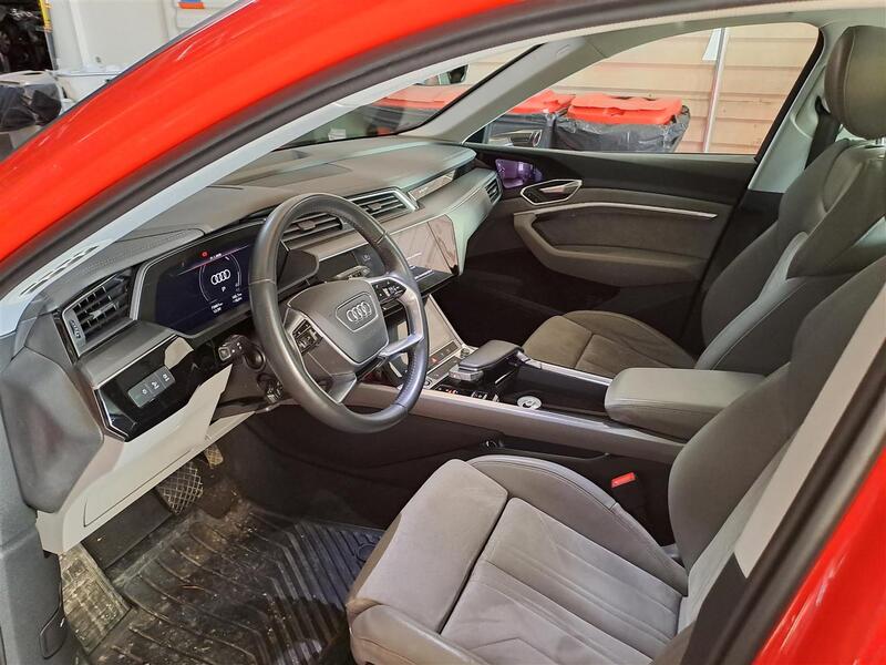 Audi e-tron vaihtoauto