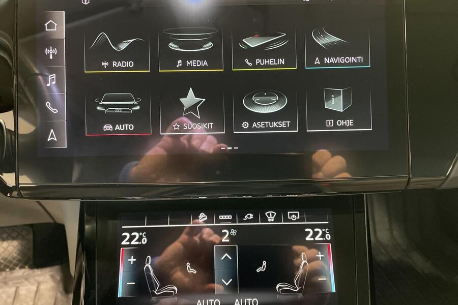 Audi e-tron vaihtoauto