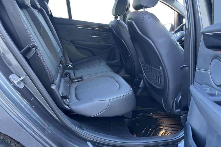 BMW 218 vaihtoauto