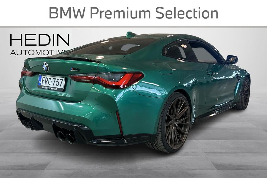 BMW M4 vaihtoauto