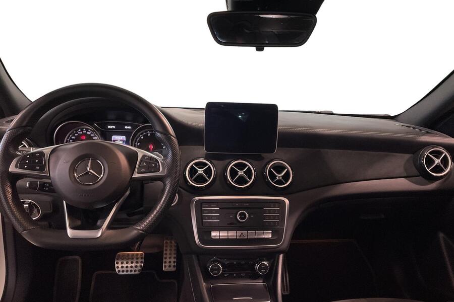 Mercedes-Benz GLA vaihtoauto