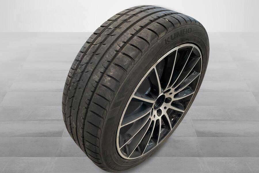 Mercedes-Benz GLA vaihtoauto