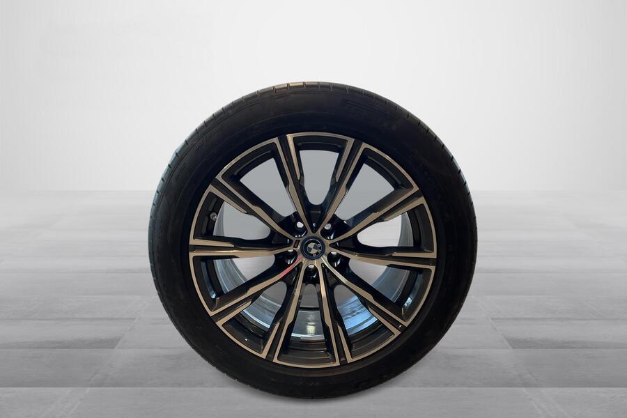 BMW X5 vaihtoauto