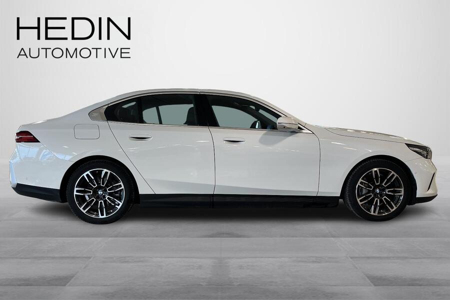 BMW i5 vaihtoauto
