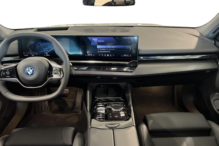 BMW i5 vaihtoauto