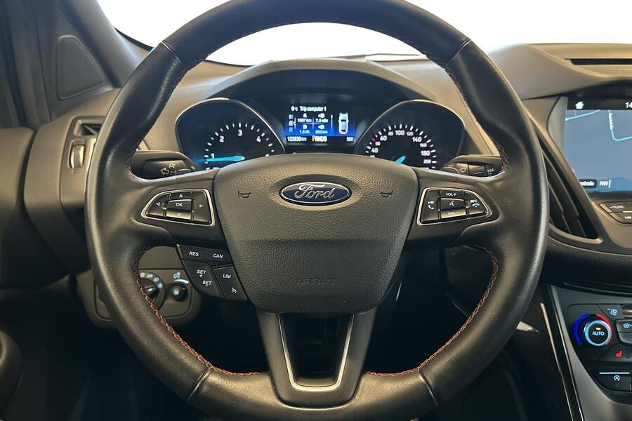 Ford Kuga vaihtoauto