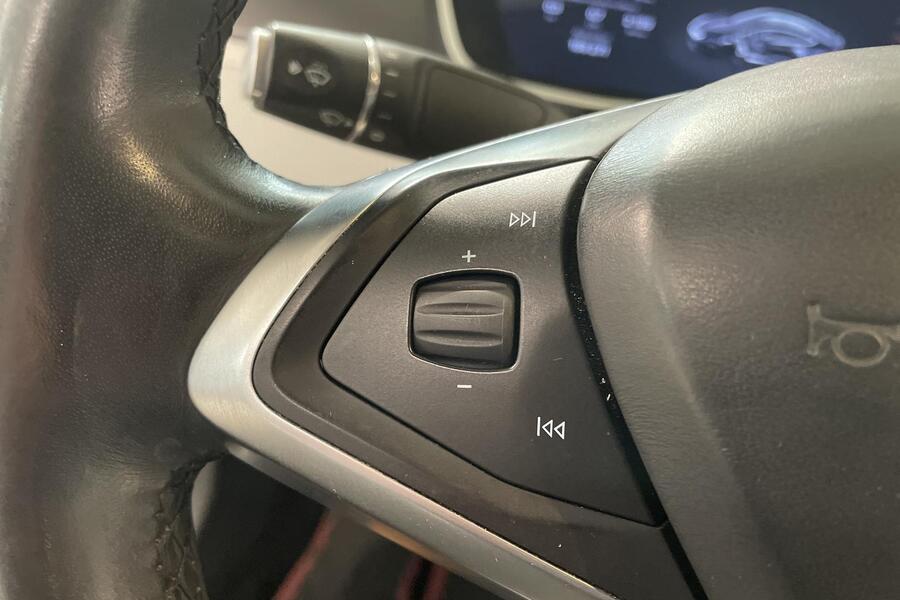 Tesla Model S vaihtoauto