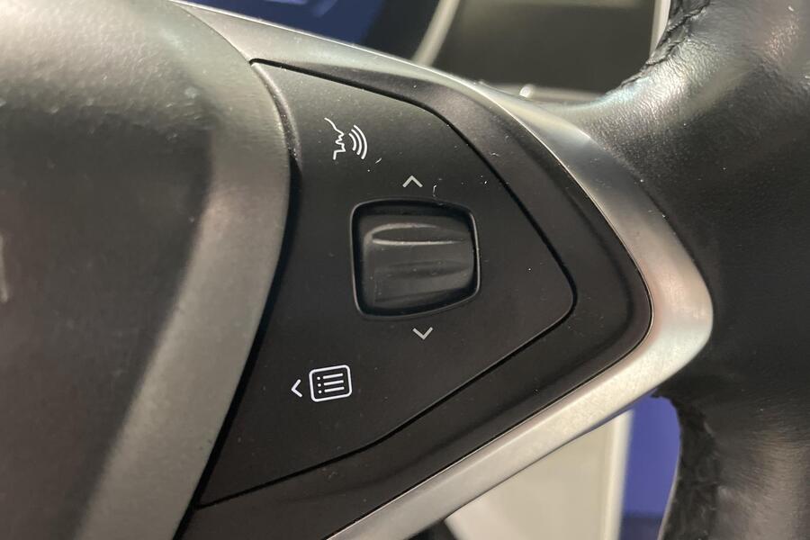 Tesla Model S vaihtoauto