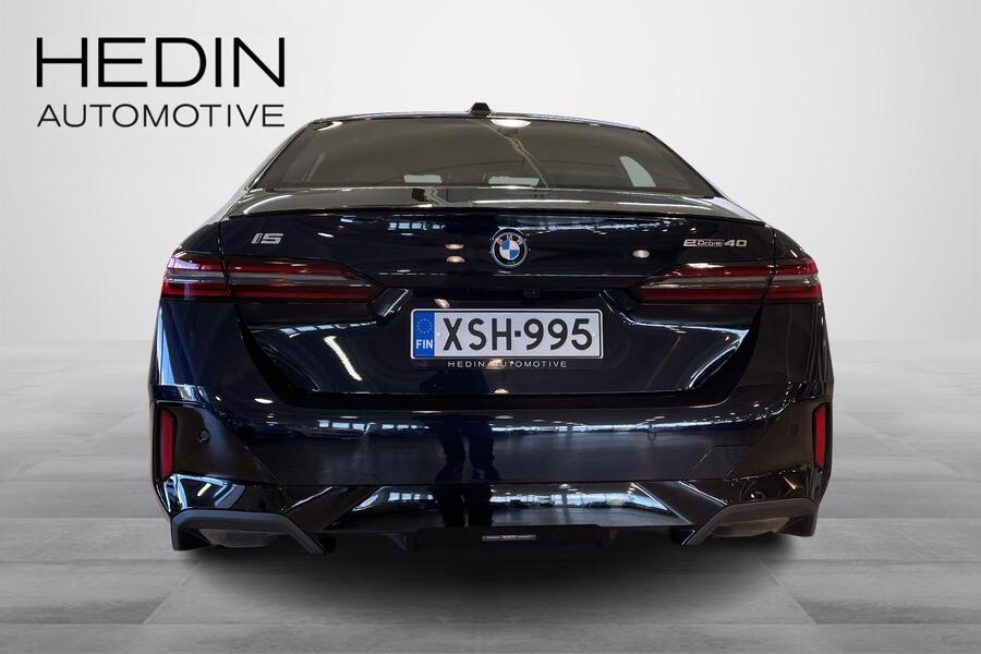BMW i5 vaihtoauto