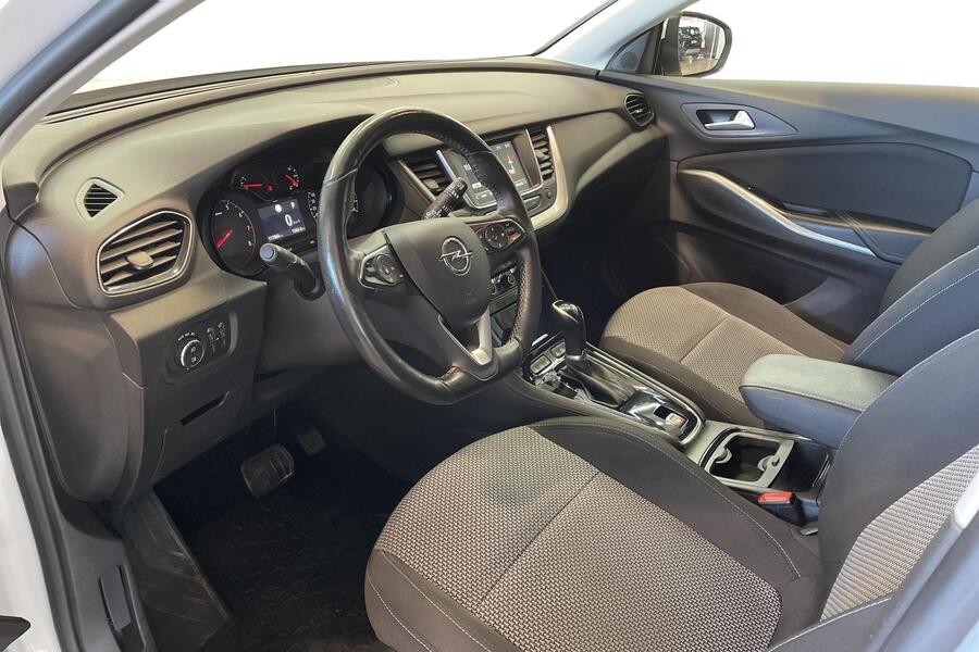 Opel Grandland X vaihtoauto