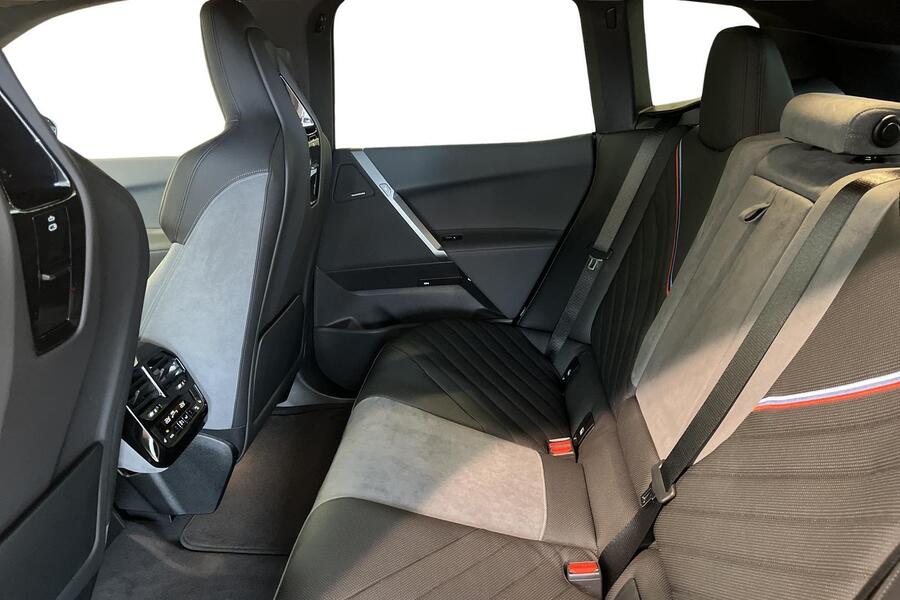 BMW iX vaihtoauto