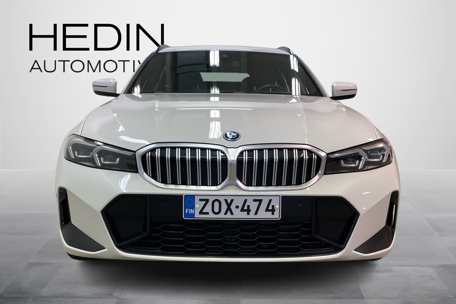 BMW 330 vaihtoauto