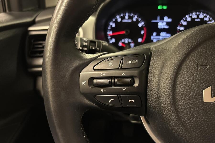 Kia Stonic vaihtoauto