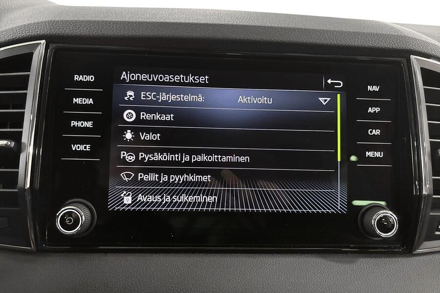 Skoda Karoq vaihtoauto