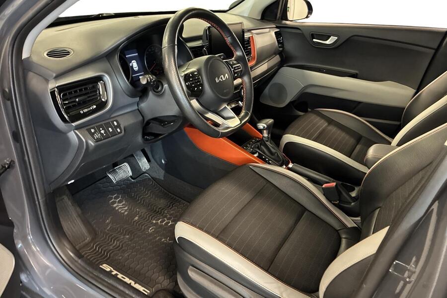 Kia Stonic vaihtoauto