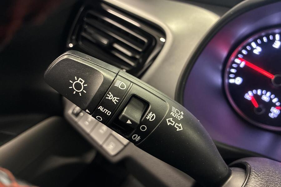 Kia Stonic vaihtoauto