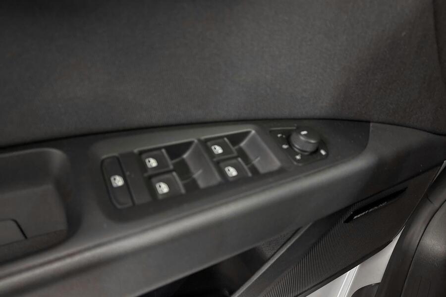 SEAT Leon vaihtoauto