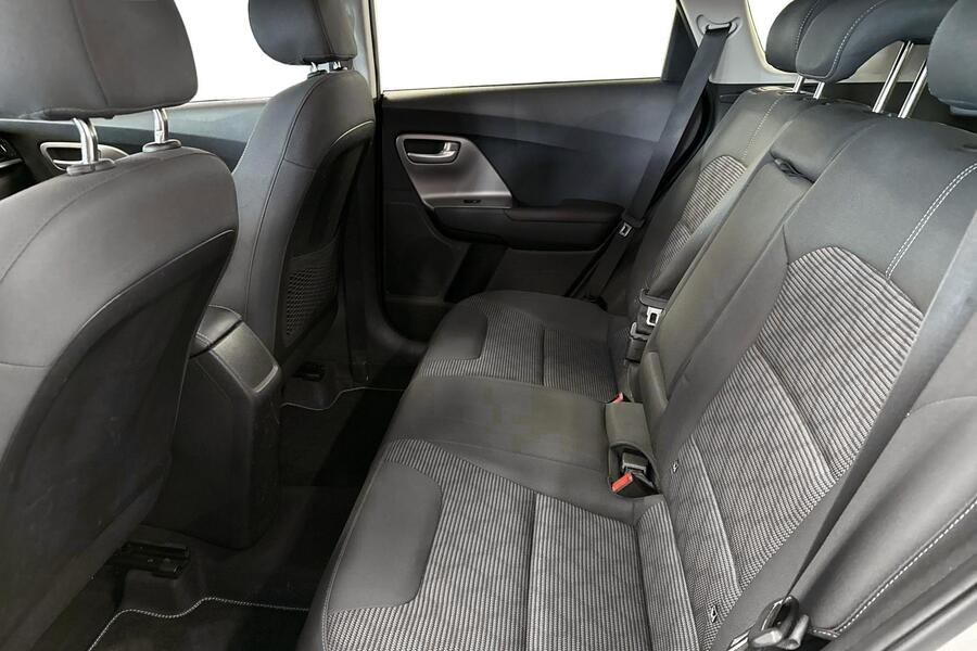 Kia Niro plug-in vaihtoauto