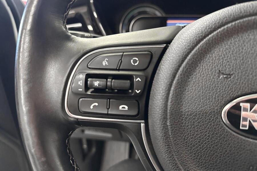 Kia Niro plug-in vaihtoauto