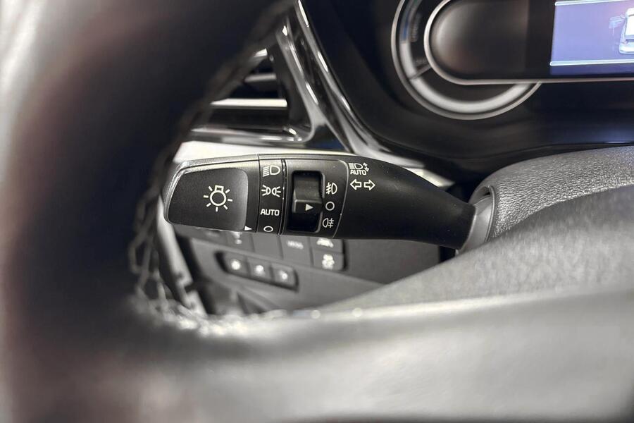 Kia Niro plug-in vaihtoauto