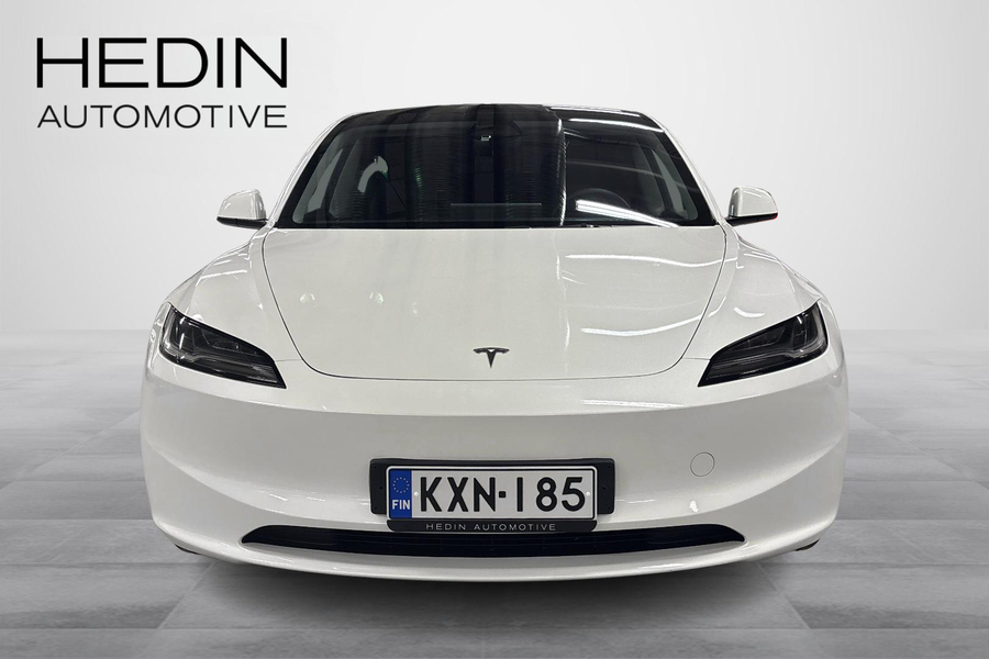 Tesla Model 3 vaihtoauto