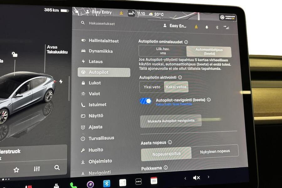Tesla Model 3 vaihtoauto